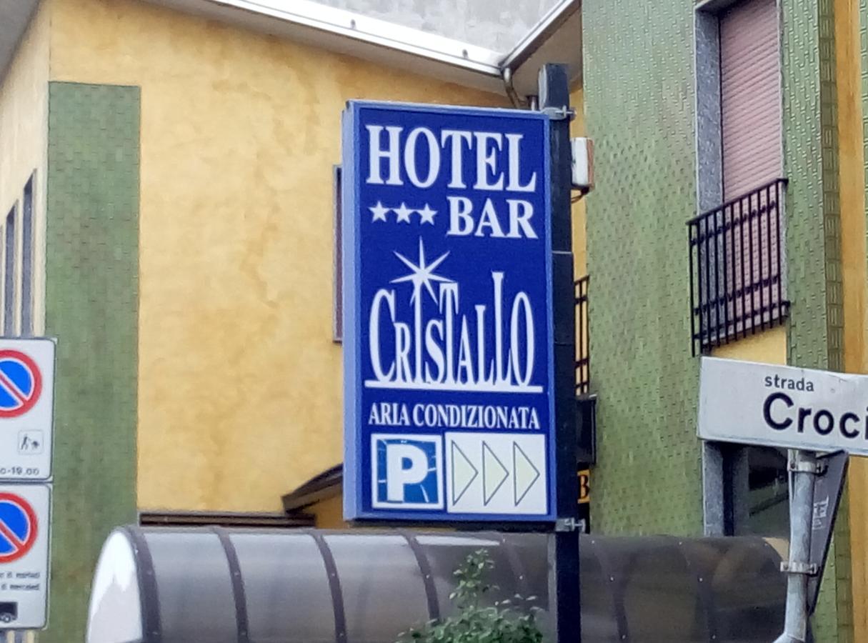 Hotel Cristallo Novara Exterior photo